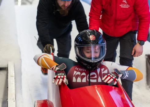 Latvijas vadošā bobsleja pilote Amēlija Kotāne. 