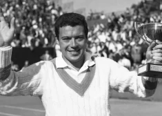 92 gadu vecumā miris Itālijas tenisa leģenda Pjetrandželi