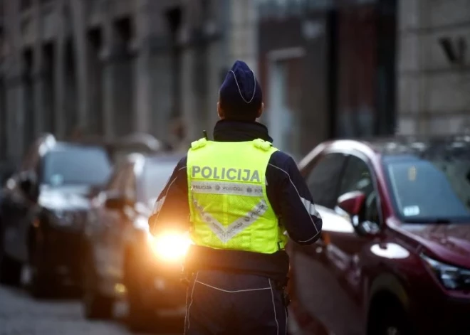 "Lexus" Rīgā nāvējoši notriec gājēju. Policija lūdz atsaukties  aculieciniekus