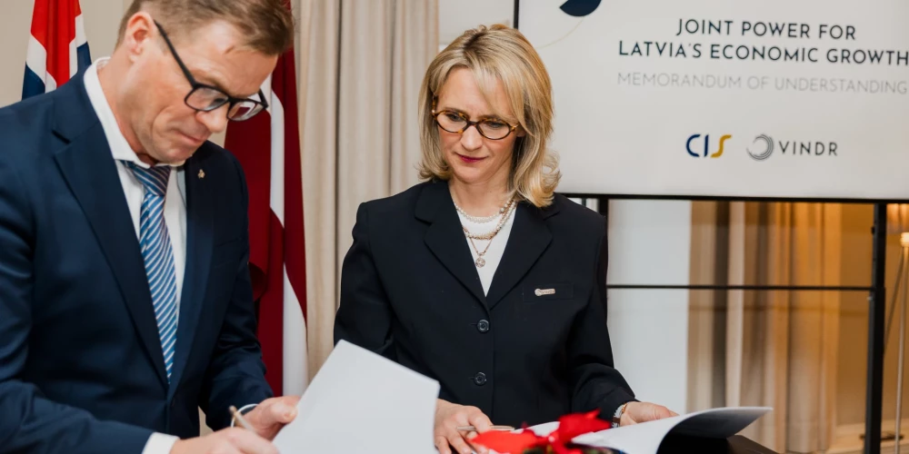 Norvēģijas vēstniecībā parakstīts ūdeņraža ražotāja un termināļa SIA "CIS Liepaja" un vēja enerģijas ražotāja SIA "Vindr Latvia" saprašanās memorands.