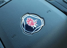 Liepājā iemūrēta kapsula jaunā Scania Latvia servisa centra pamatos