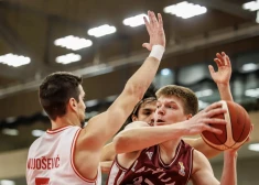 Pasaules kausa kvalifikācija: Latvija pirmo puslaiku noslēdz ar nelielu pārākumu