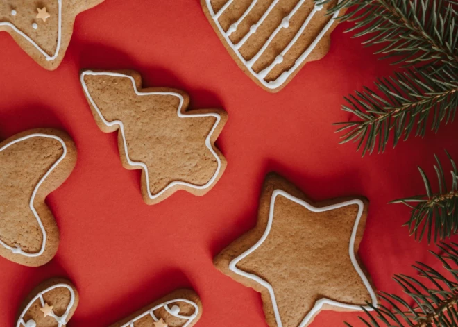 Valkas novada pašvaldība iepriecinās bērnus un seniorus ar Ziemassvētku saldumu paciņām