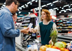 Покупатели требуют уважения. Что не так с программами лояльности магазинов?