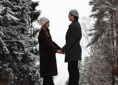 FOTO, VIDEO: klajā nākusi Jāņa Lūsēna dziesma ar Plūdoņa dzeju “Krīt pārslas, krīt” no koncertprogrammas “Brīdi pirms gaismiņas”