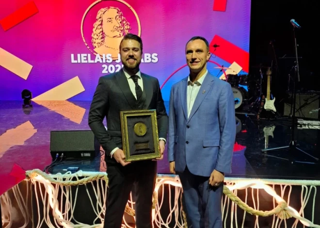 Kurzemes tūrisma balvu saņem Melnsila kempings