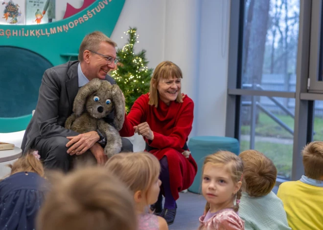 Jūrmalas bērnu bibliotēkā viesojas Valsts prezidents