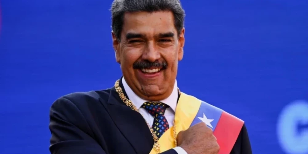 Nikolass Maduro ir Venecuēlas prezidents, kurš valda valstī kopš 2013. gada. Viņa ievēlēšanu neatzīst ne Venecuēlas kaimiņvalstis, Brazīlija un Kolumbija, ne ASV, Eiropas Savienības un citas valstis.