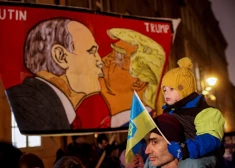 Aiz propagandas priekškara: Putins sapinas karos un "speciālajās militārajās operācijās"