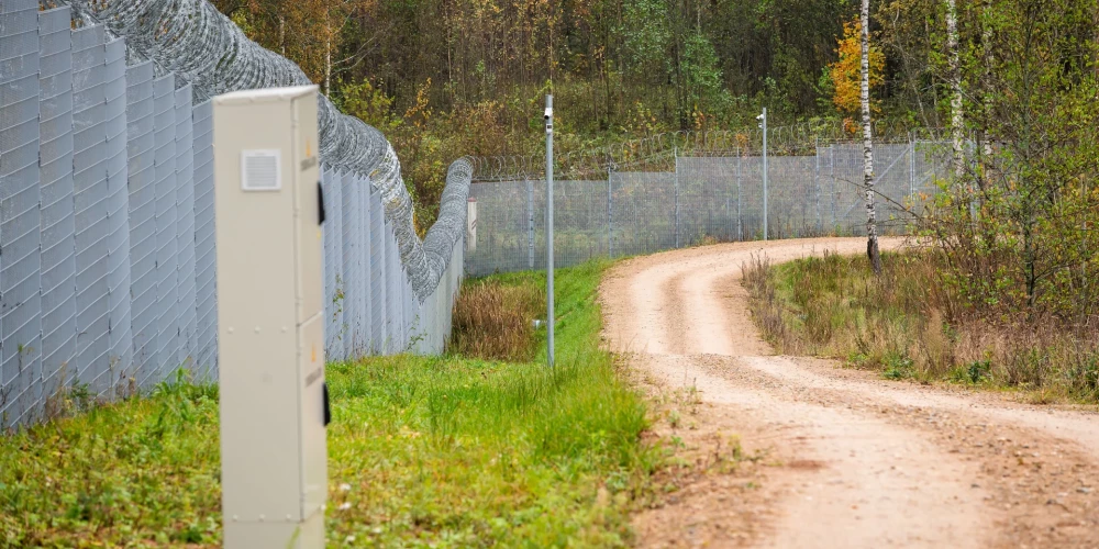 Žoga izbūve gar Latvijas – Krievijas robežu noslēgsies gadu mijā.