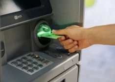 Eiropas Savienībā dzīvojošie Krievijas pilsoņi pakļauti jaunām sankcijām - šoreiz naudas sodiem