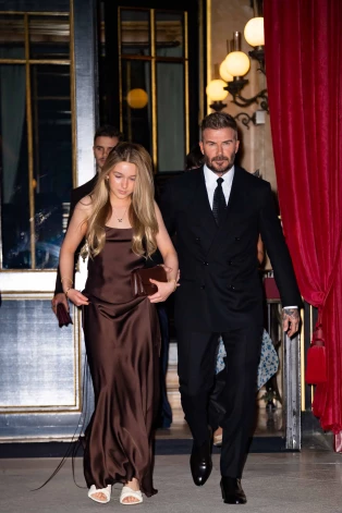 Deivids ar meitu Hāpreri, apmeklējot Parīzes modes nedēļu šā gada martā.