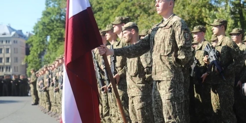 5 сентября в Риге, Резекне и Алуксне на торжественных церемониях солдаты принесли присягу, подтвердив верность Латвийскому государству и его защите.