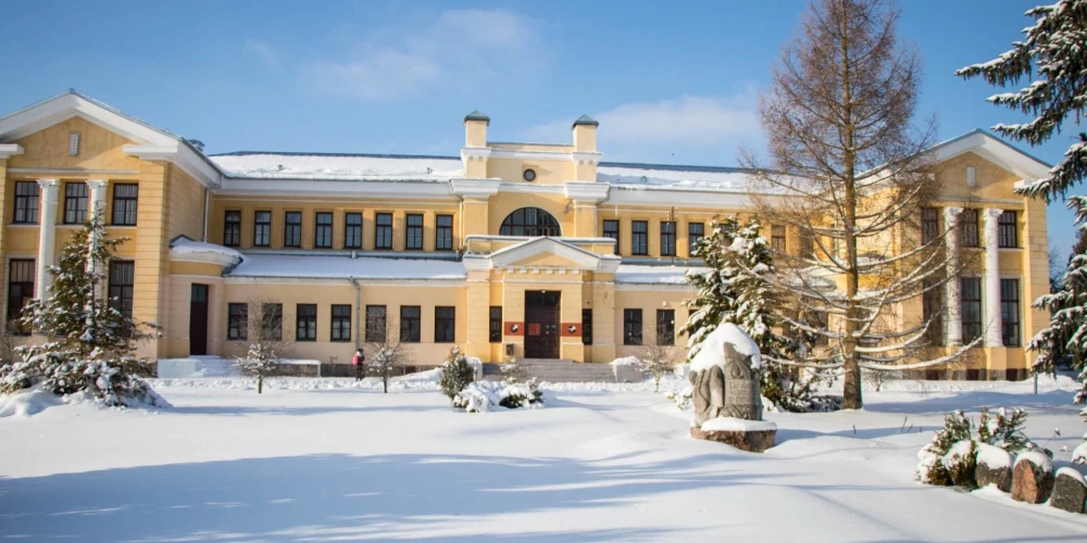 Tuvojoties Ziemasvētkiem, Gulbenes dzelzceļa stacija pārvērtīsies par Brīnumu staciju.