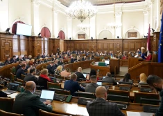 Saeimas sāks skatīt nākama gada budžetu