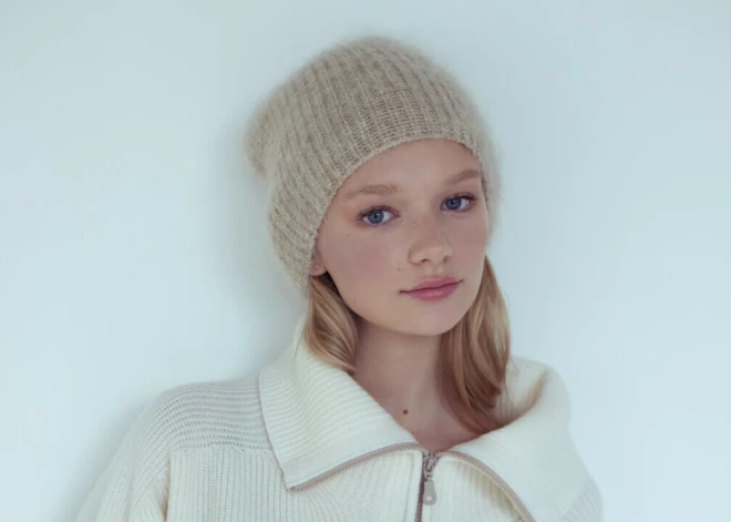 "Skolas brīvlaikā braucu strādāt uz Japānu" - latviete Enija Narvaite modeles gaitas sāka jau 13 gadu vecumā