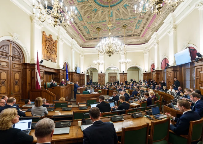 Tikai 48 balsis. Koalīcija Saeimas sēdē nespēj nodrošināt kvorumu