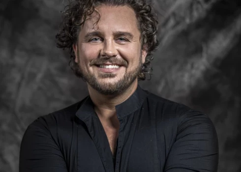 Tenors Maikls Spairss (Michael Spyres).