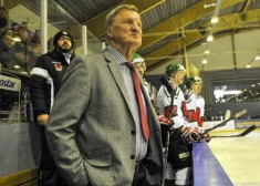 Par izciliem nopelniem jauniešu hokeja attīstībā IIHF balvu saņems treneris Aleksandrs Cicurskis