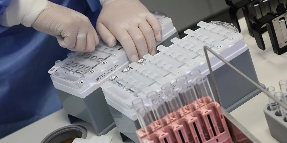 Страшный ковид превратился в легкое недомогание.