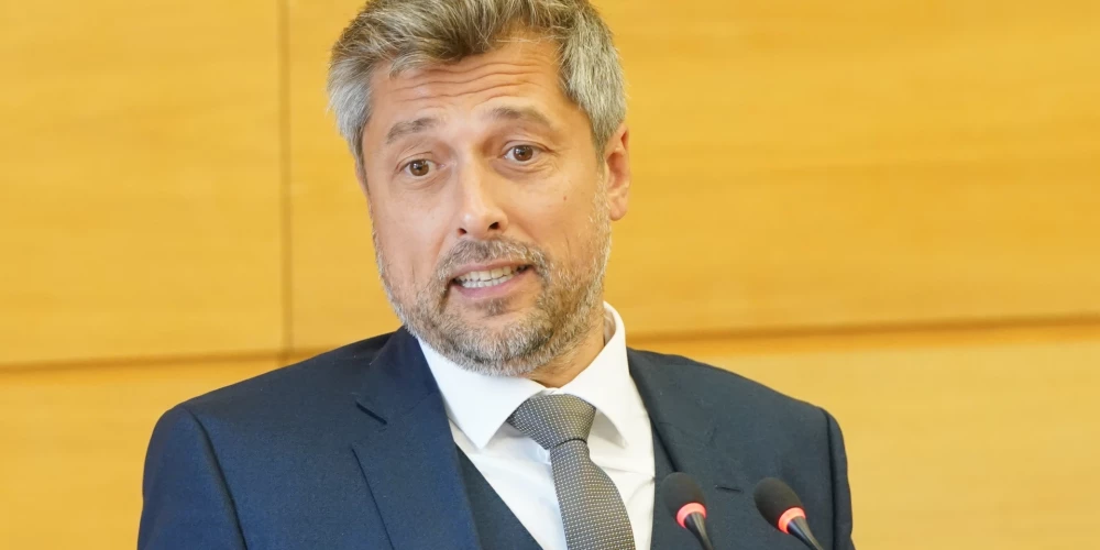 Депутат Эдгар Берголц советует латвийцам не надеяться на спасателей.