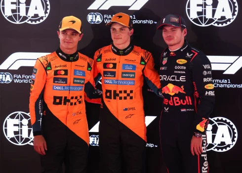 Sen nebijusi aina uz pasaules čempiona titulu pretendē pat trīs braucēji (no kreisās) Lando Noriss, Oskars Piastri un Makss Verstapens.