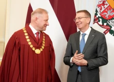 Tiesneša zvērestu devis Augstākās tiesas tiesnesis Jānis Rozenbergs. FOTO