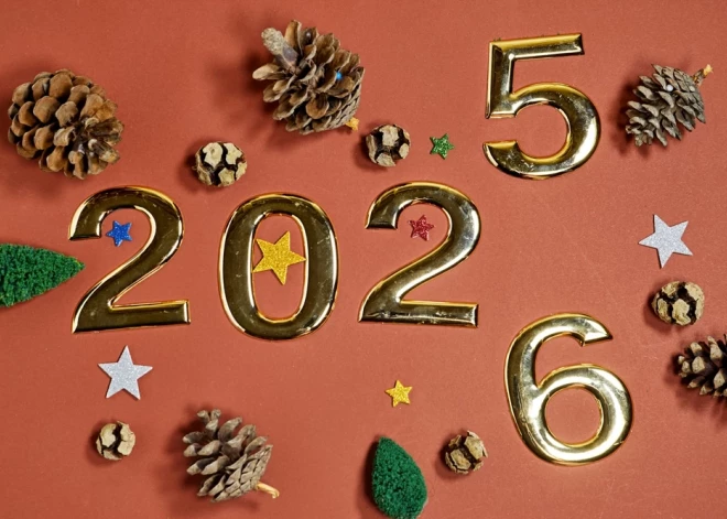 Как будем работать и отдыхать в декабре и январе: полный обзор расписания зимних праздников