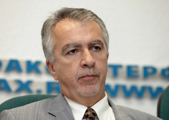 Почему Россия стала мировым пугалом с ядерной кнопкой? Объясняет Евгений Савостьянов - человек, пытавшийся реформировать КГБ