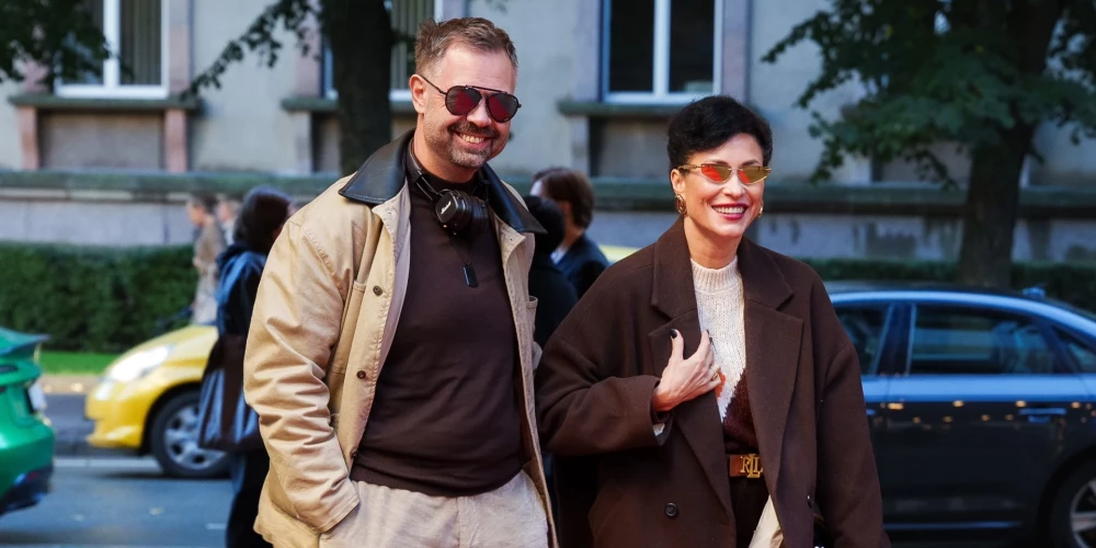 "Šis ir mans mīļākais aksesuārs!" Ieva Adamss tā citus iepazīstina ar savu Vladimiru.