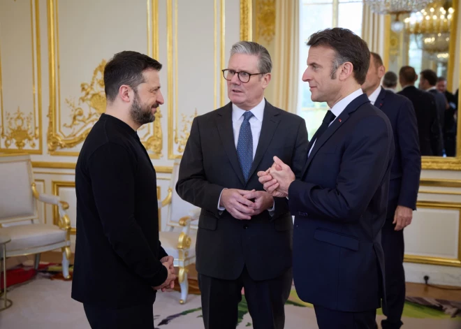 Eiropas līderi Londonā ar Zelenski apspriedīs ASV "miera plānu"