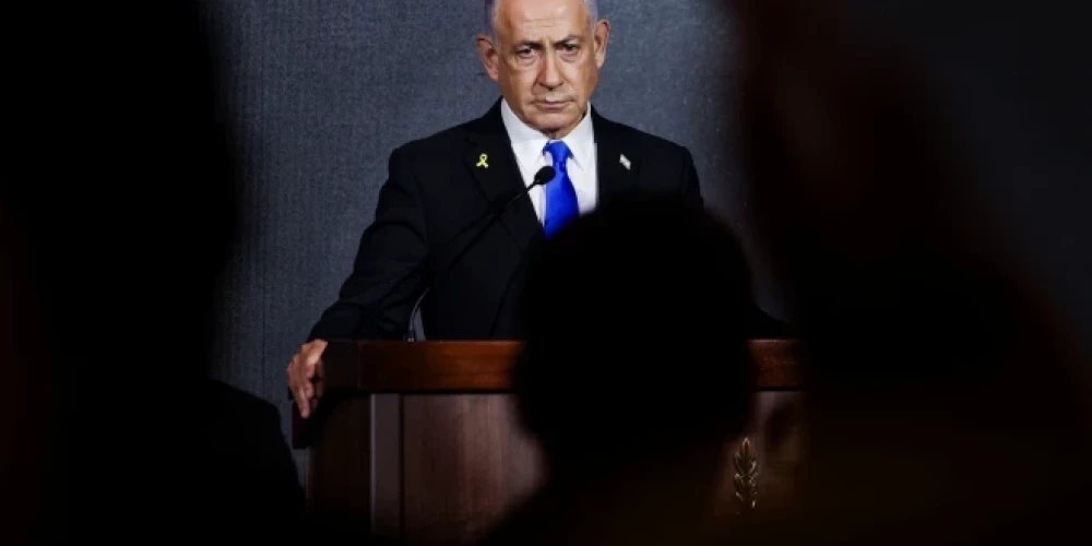 Izraēlas premjerministrs Benjamins Netanjahu svētdien paziņoja, ka Izraēla un "Hamas" mēneša beigās uzsāks pamiera otro fāzi.