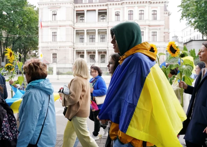 Латвия и еще несколько стран поддержали репарационный кредит Украине из российских активов