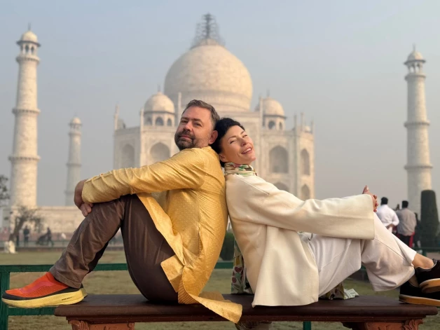 Ieva Adamss un celtniecības biznesā strādājošais Vladimirs ir kopā jau gandrīz divus gadus.