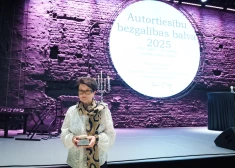 Skat, kā izauguši aktieru Artūra Skrastiņa un Ilzes Ķuzules dvīņi Marats un Emīlija