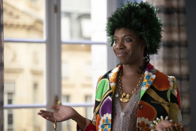 Džeremijs O. Hariss seriāla “Emīlija Parīzē” trešajā sezonā.