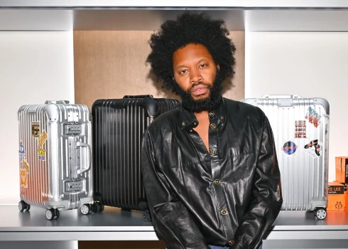 Seriāla “Emīlija Parīzē” aktieris Džeremijs O. Hariss.