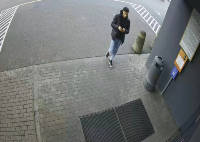 Policija meklē attēlā redzamo vīrieti saistībā ar iespējamu noziegumu