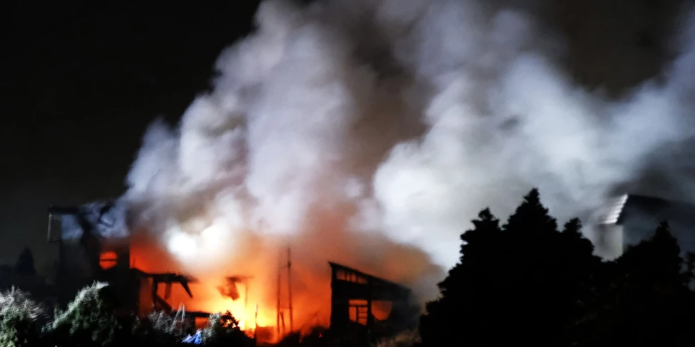 Zemestrīce Japānā rada haosu.