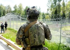 Iekšlietu darbinieku arodbiedrība gatava vērsties Satversmes tiesā pret izdienas pensiju reformu