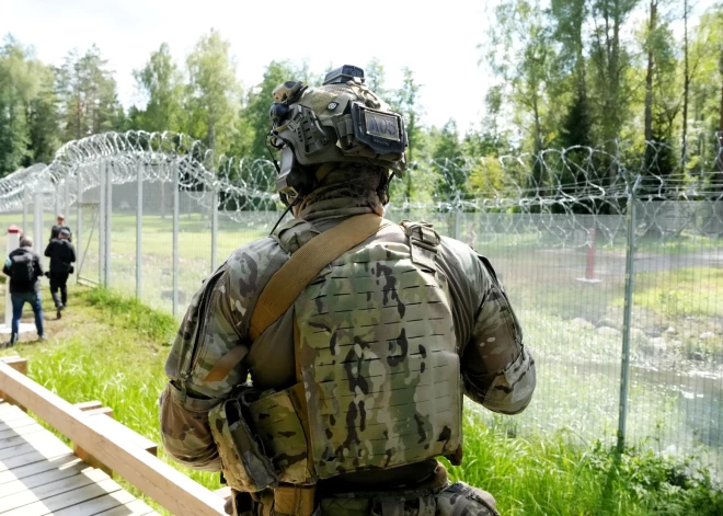 Iekšlietu darbinieku arodbiedrība gatava vērsties Satversmes tiesā pret izdienas pensiju reformu