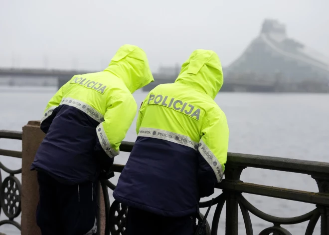 Заработал - получай до конца жизни: полицейские собираются спорить с государством в Конституционном суде