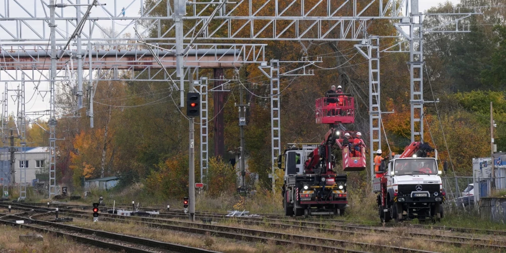 Национальным вооруженным силам поручено оценить различные альтернативы ограничению мобильности противника.