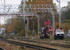 Министр обороны: "Никакой поезд оккупантов с военной техникой по территории Латвии ходить не будет"