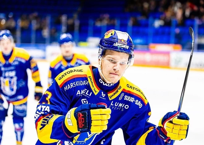 Ar NHL drafta cerību Albertu Šmitu priekšgalā U-20 izlase gatavosies pasaules čempionātam