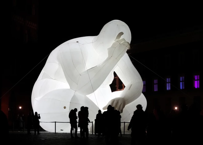 Cik ilgi vēl jācieš šī tumsa? Nosaukts datums, kad Latvijā sāks pieaugt dienas gaismas ilgums