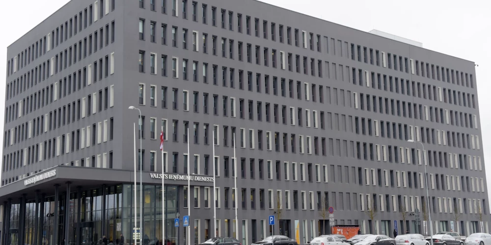 Государство готовит сокращение сотен сотрудников VID.