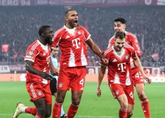 "Bayern" pieveic "Sporting" un panāk UEFA Čempionu līgas līderi "Arsenal"