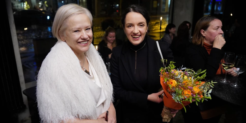 Daces Rukšānes grāmatas "Sarkanais un melnais, un baltais" atvēršana