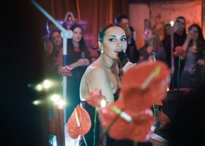 Kristīnes Stakenas dzejoļu krājuma "Šis nav mans žanrs. Māmiņdzeja" atklāšana